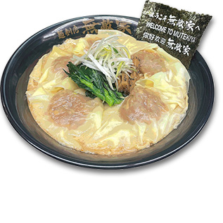 雲吞麵　ワンタン麺